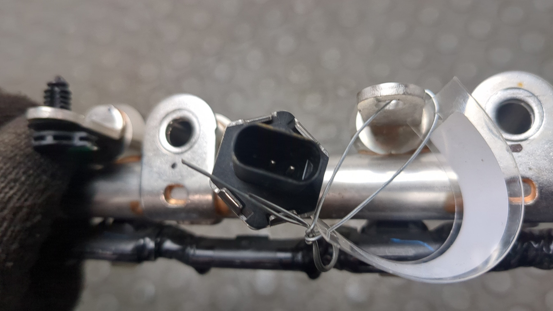 Форсунка дизельная электрическая