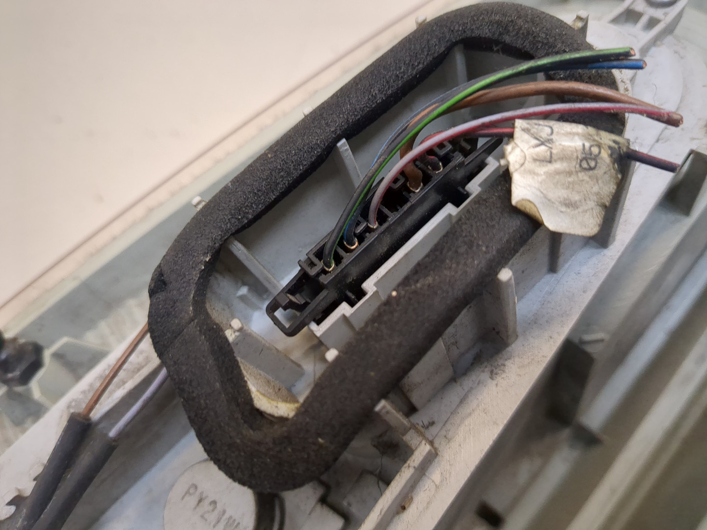 Фонарь задний правый