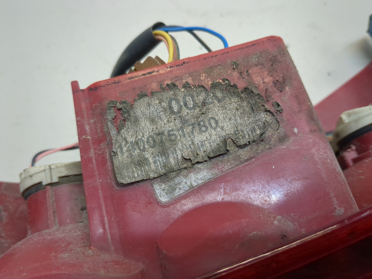 Фонарь задний правый