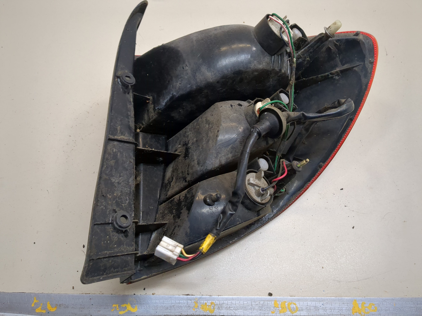 Фонарь задний левый