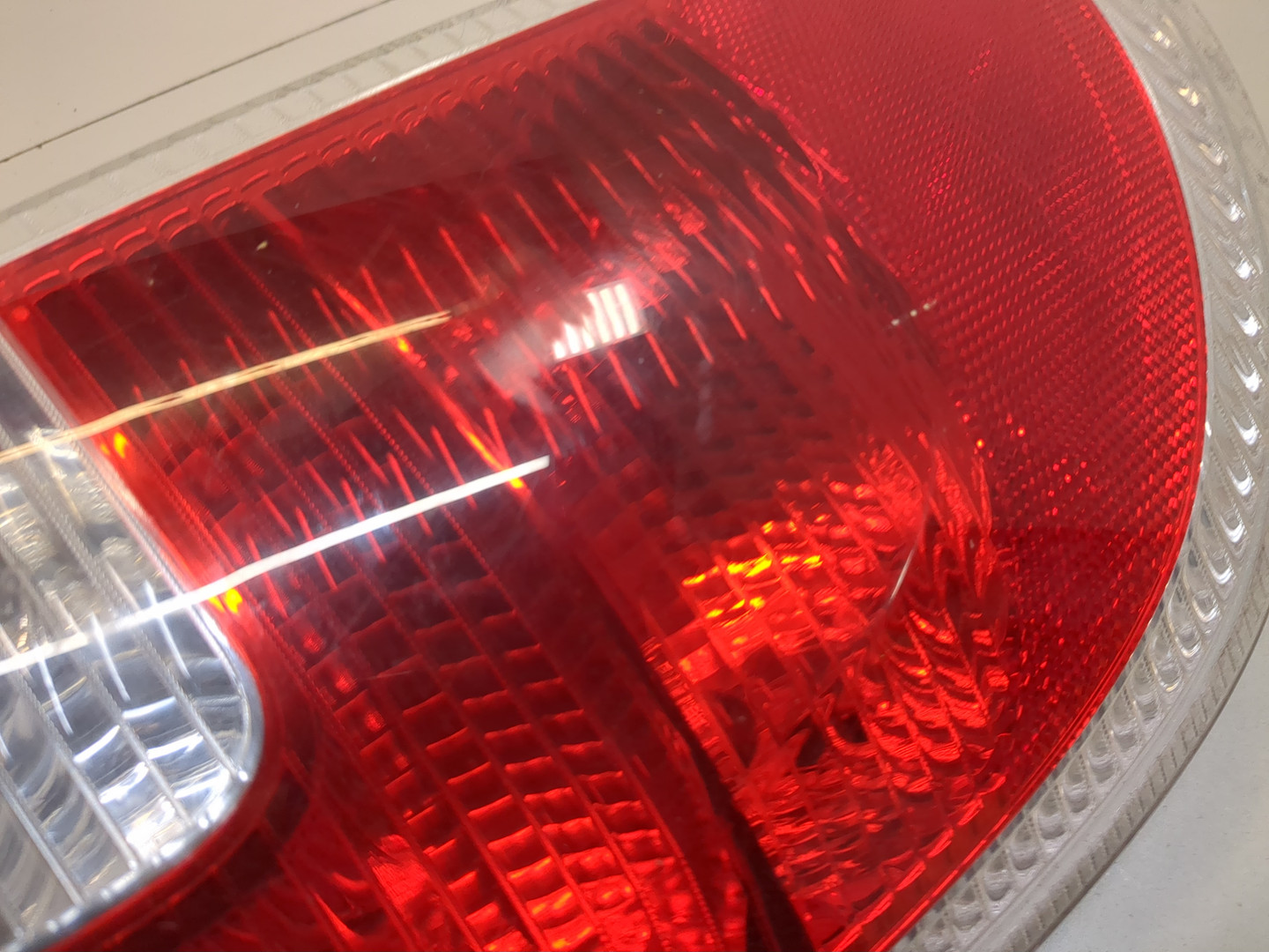 Фонарь задний левый