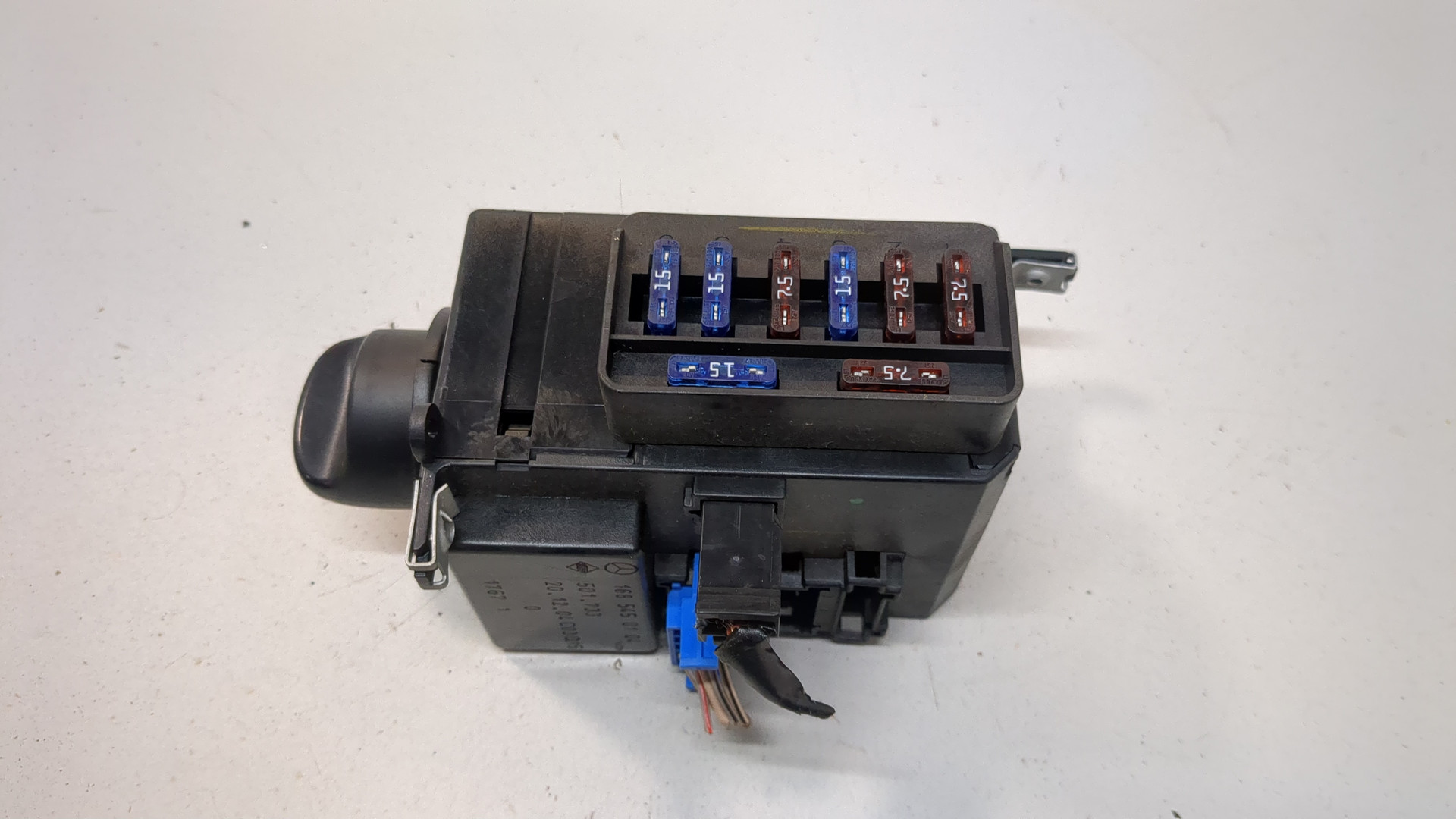 Переключатель света фар