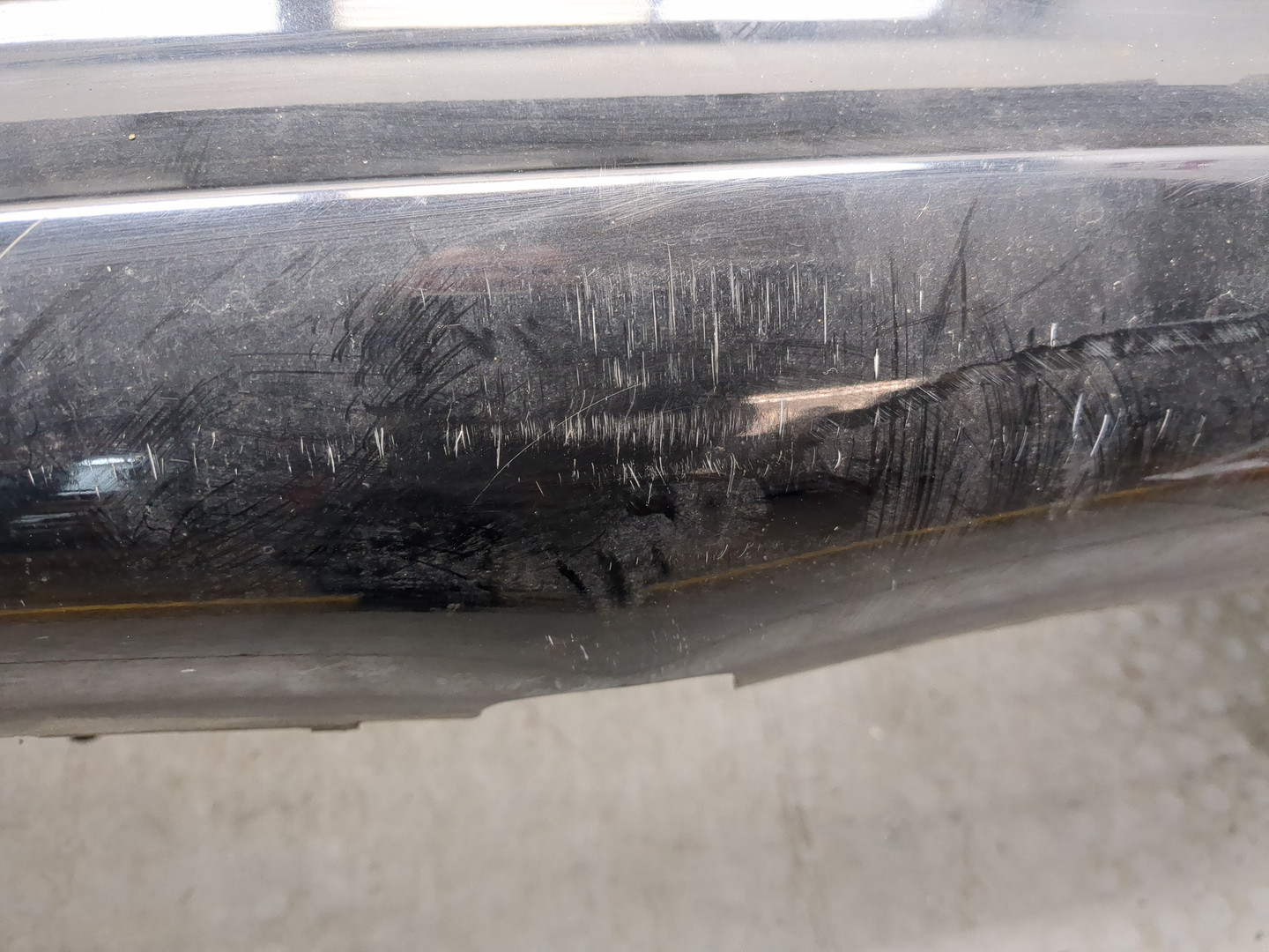 Бампер задний