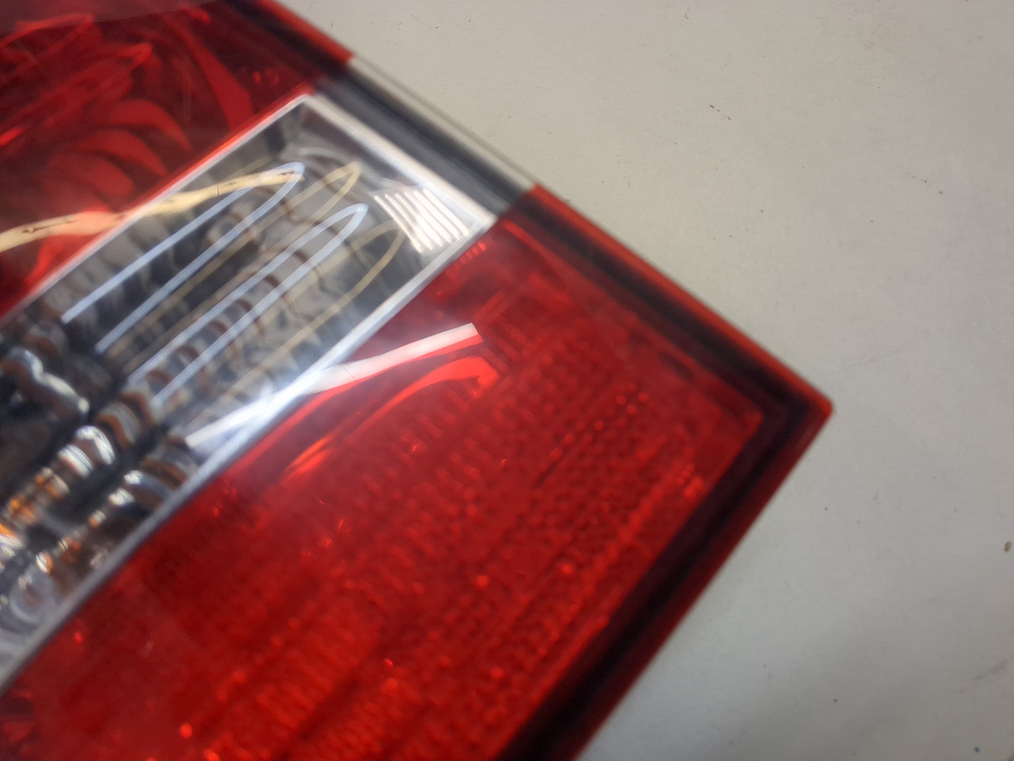 Фонарь задний левый