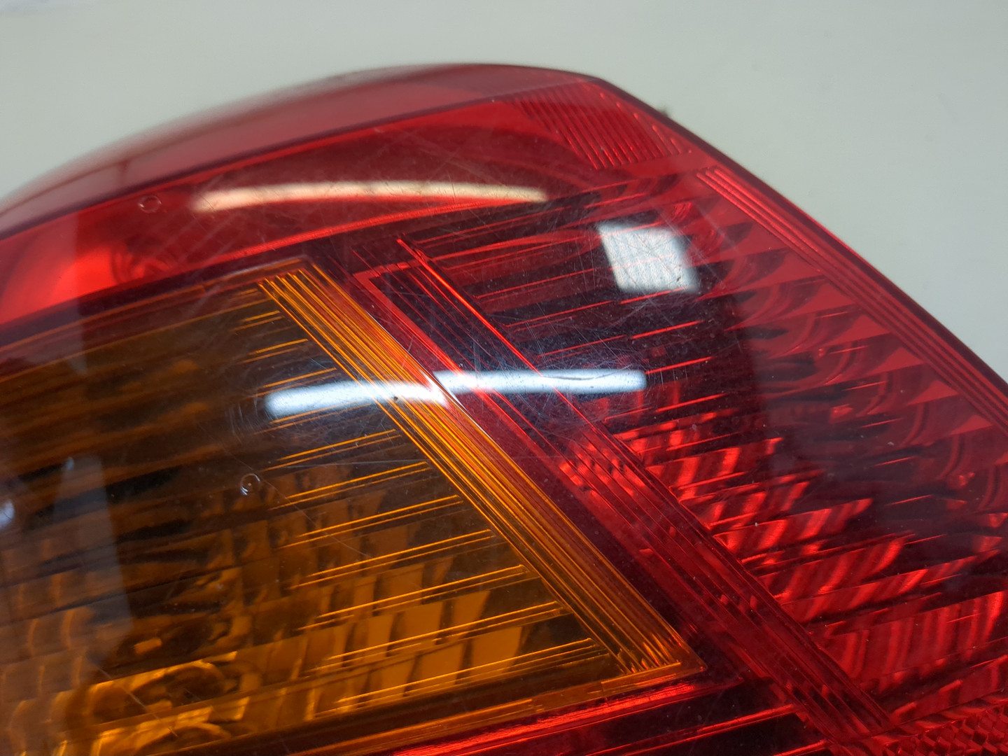 Фонарь задний левый