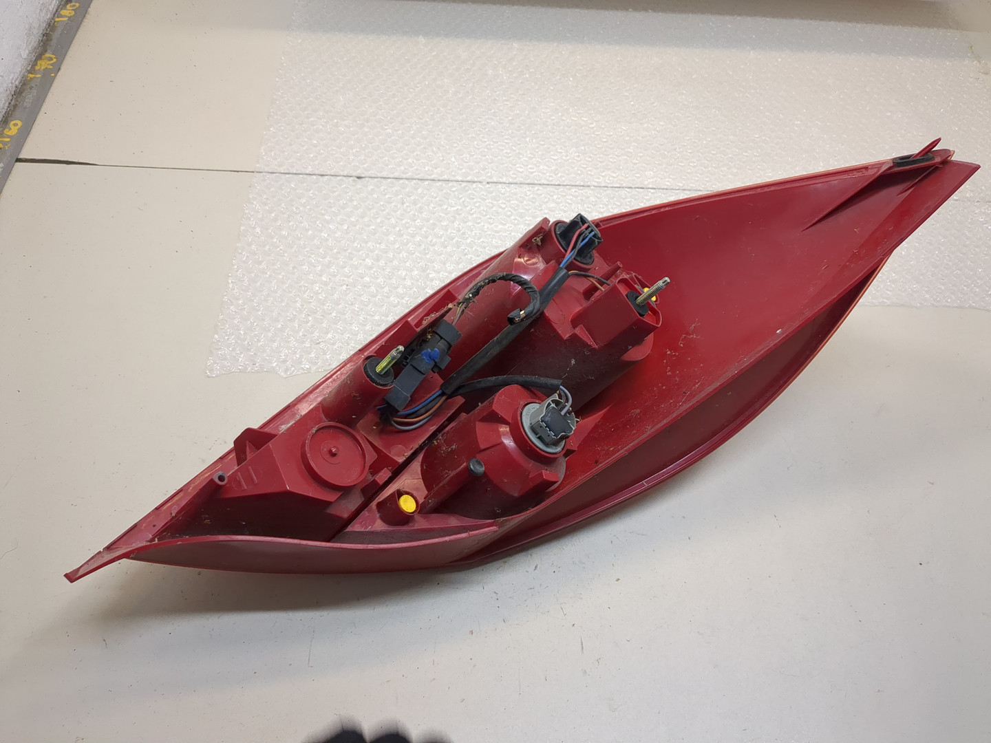 Фонарь задний левый