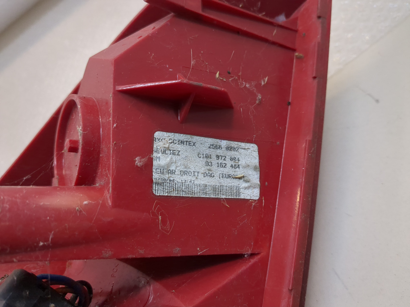 Фонарь задний левый