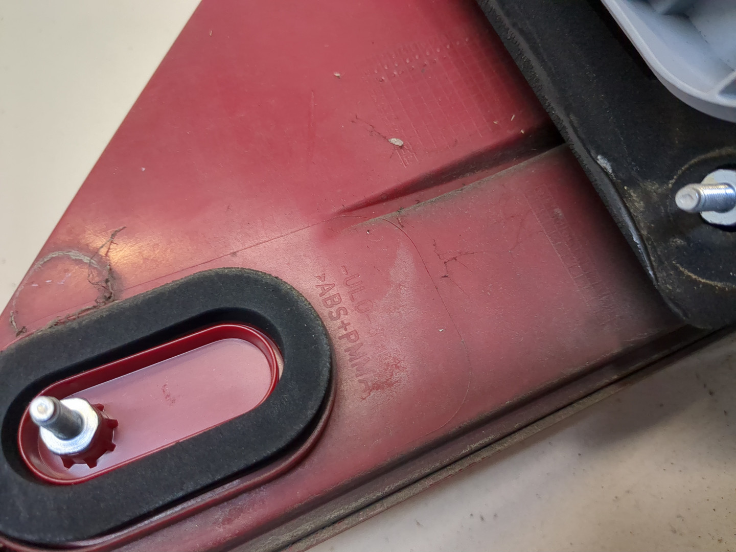 Фонарь задний правый