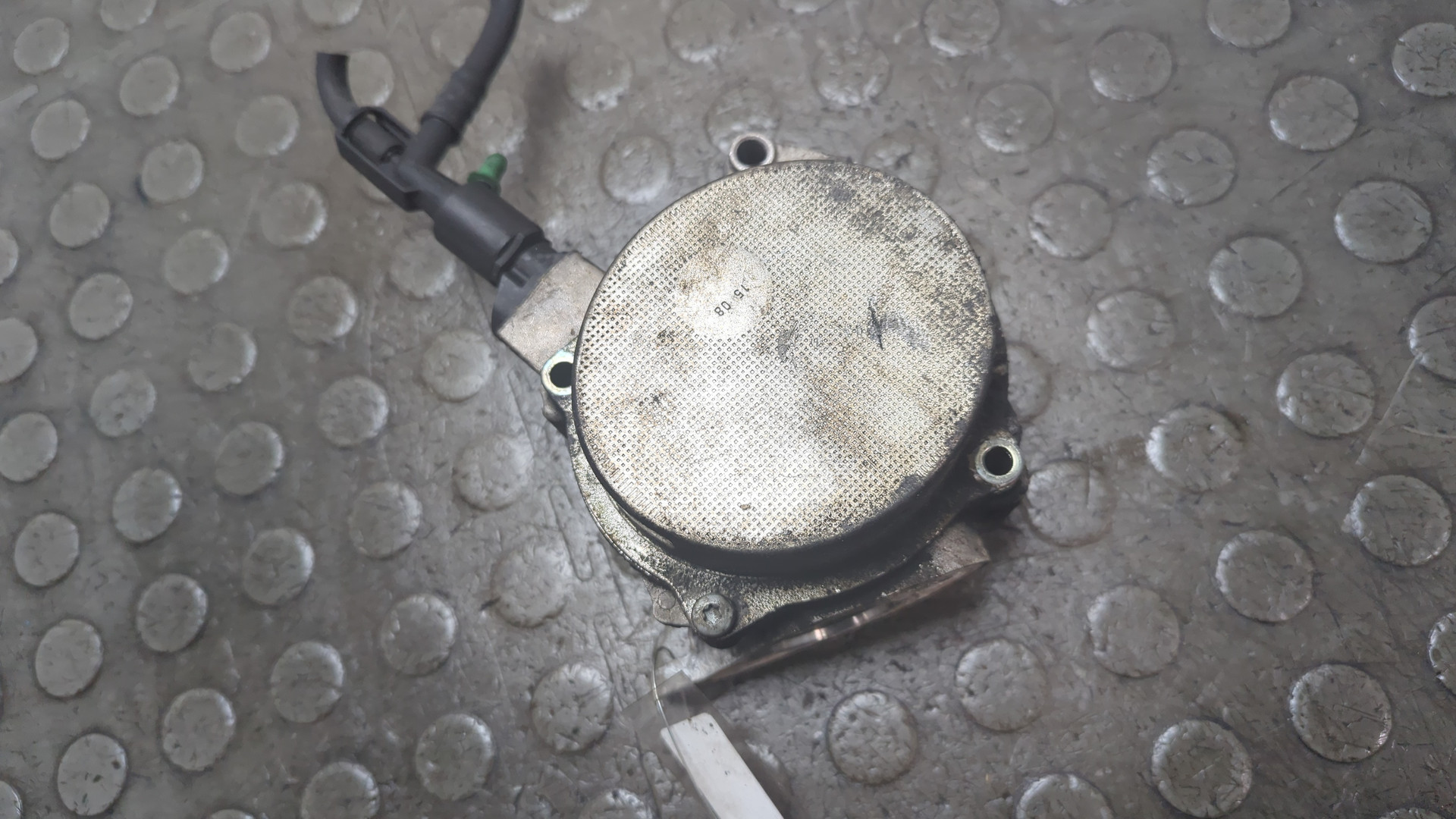 Насос вакуумный