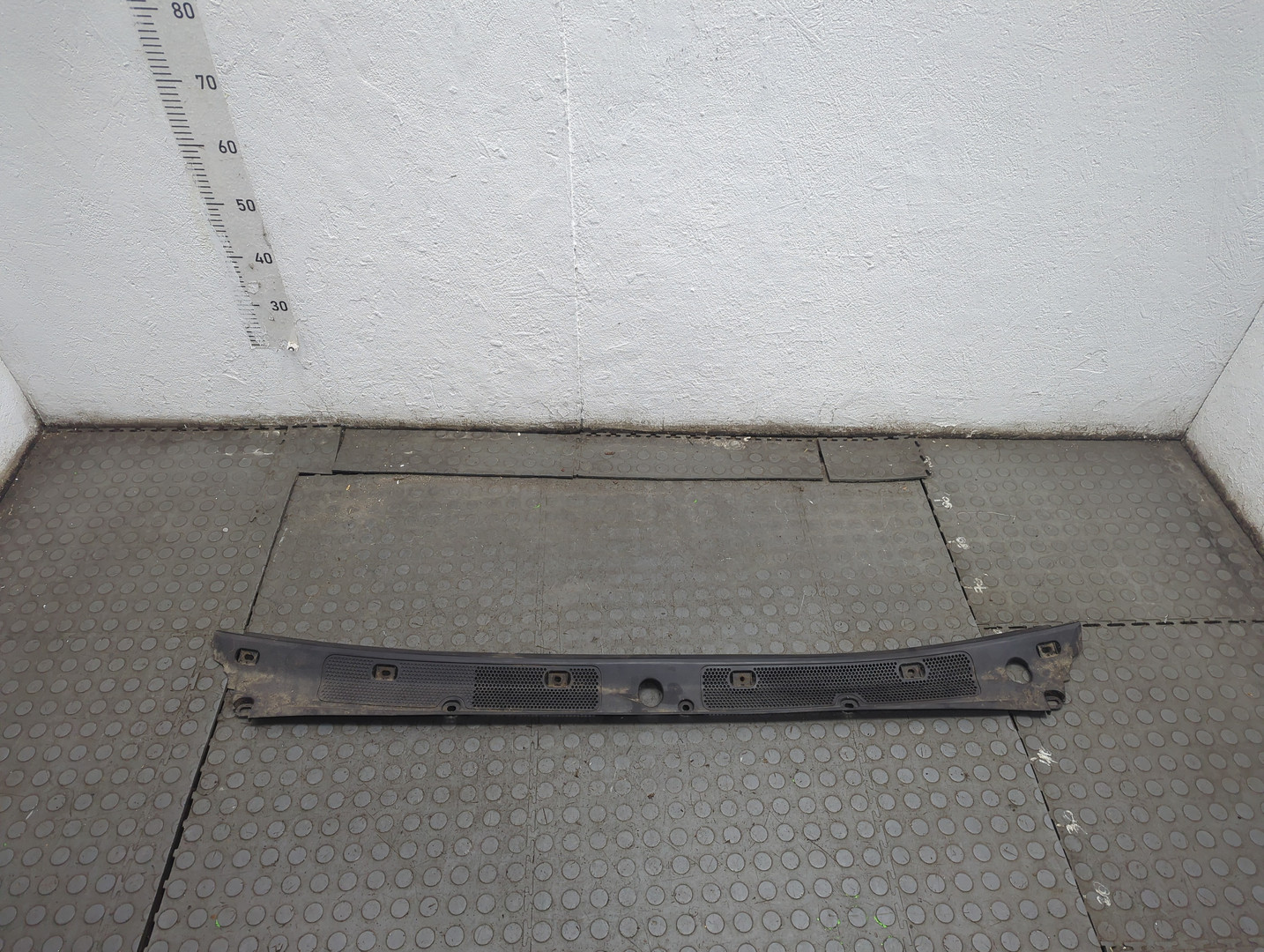 Решетка стеклоочистителей (Жабо)