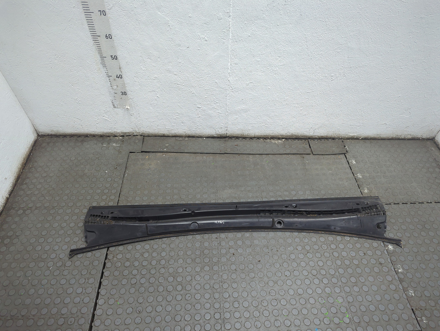 Решетка стеклоочистителей (Жабо)