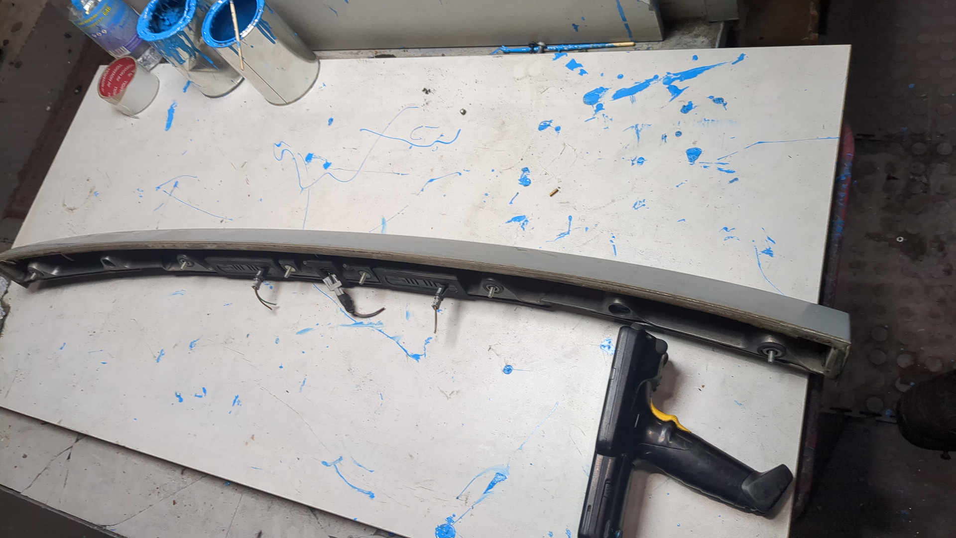 Фонарь подсветки номера