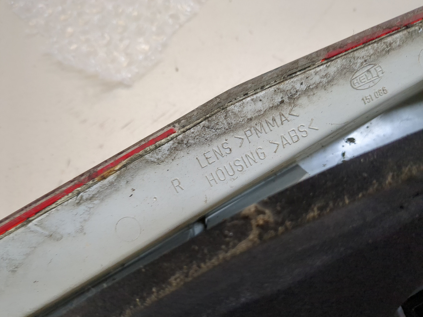 Фонарь задний правый