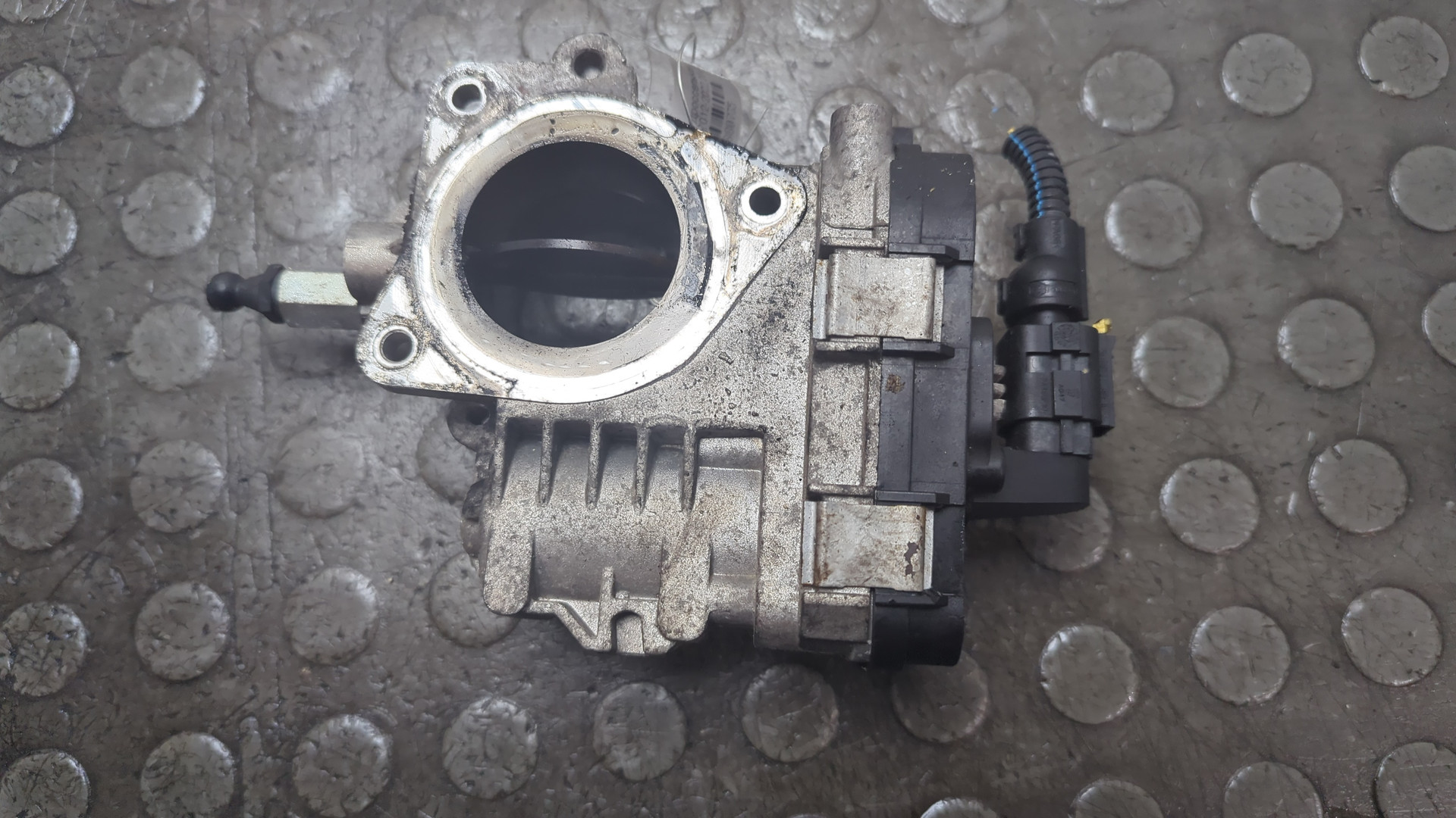 Заслонка дроссельная электрическая