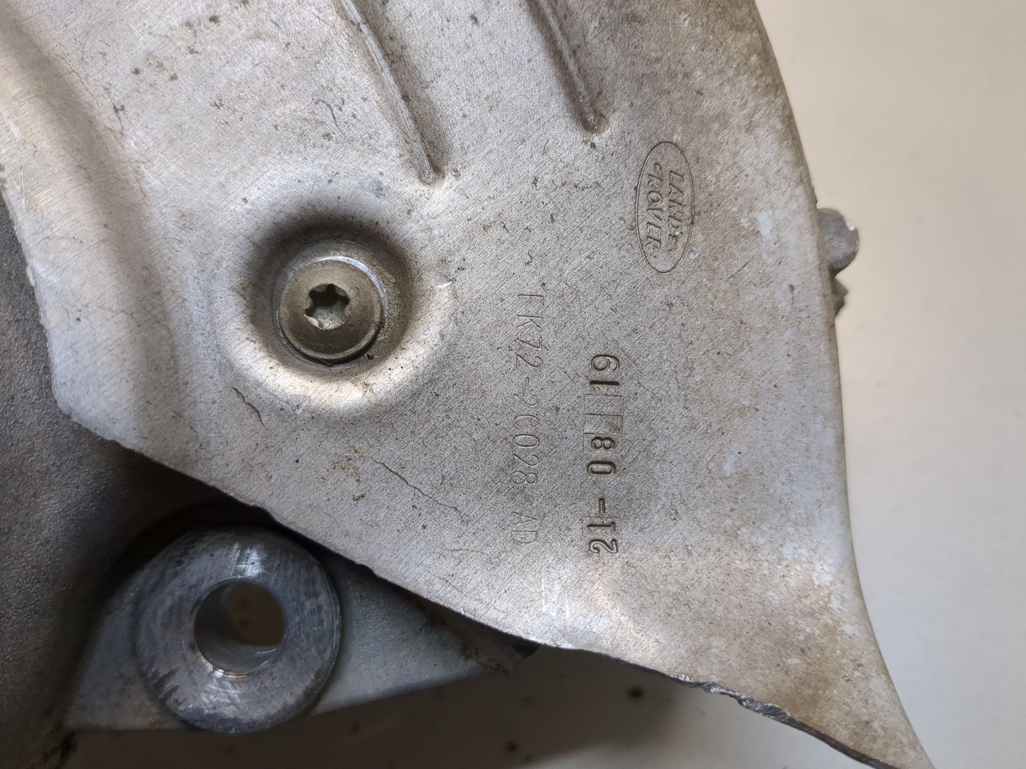 Кулак поворотный задний правый