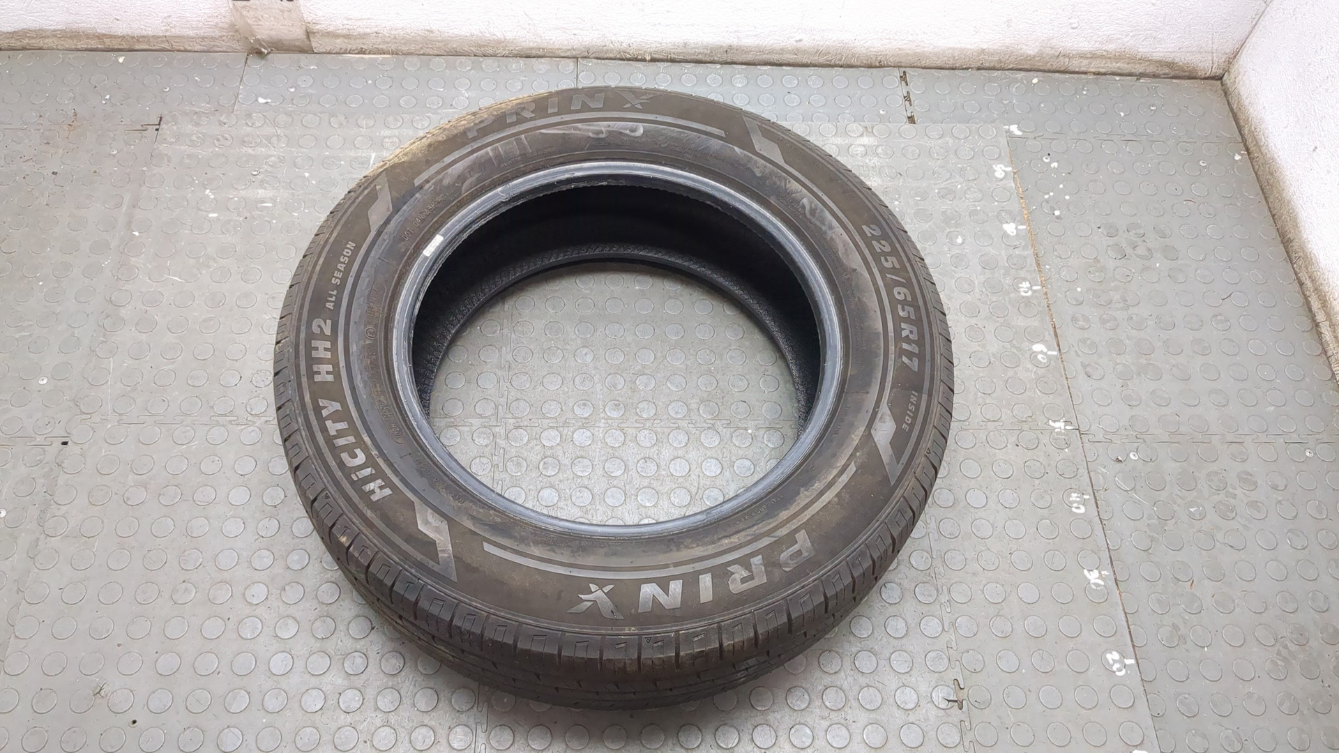 Шины комплект (4 шт.)