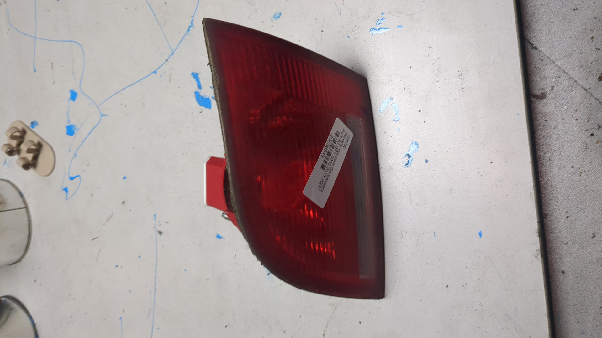 Фонарь задний внутренний правый