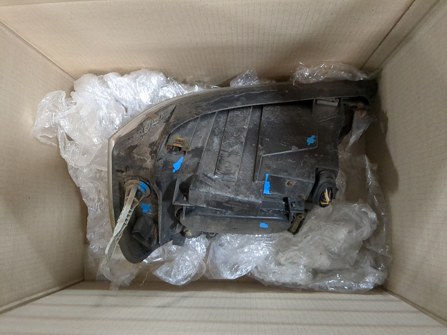 Фара правая