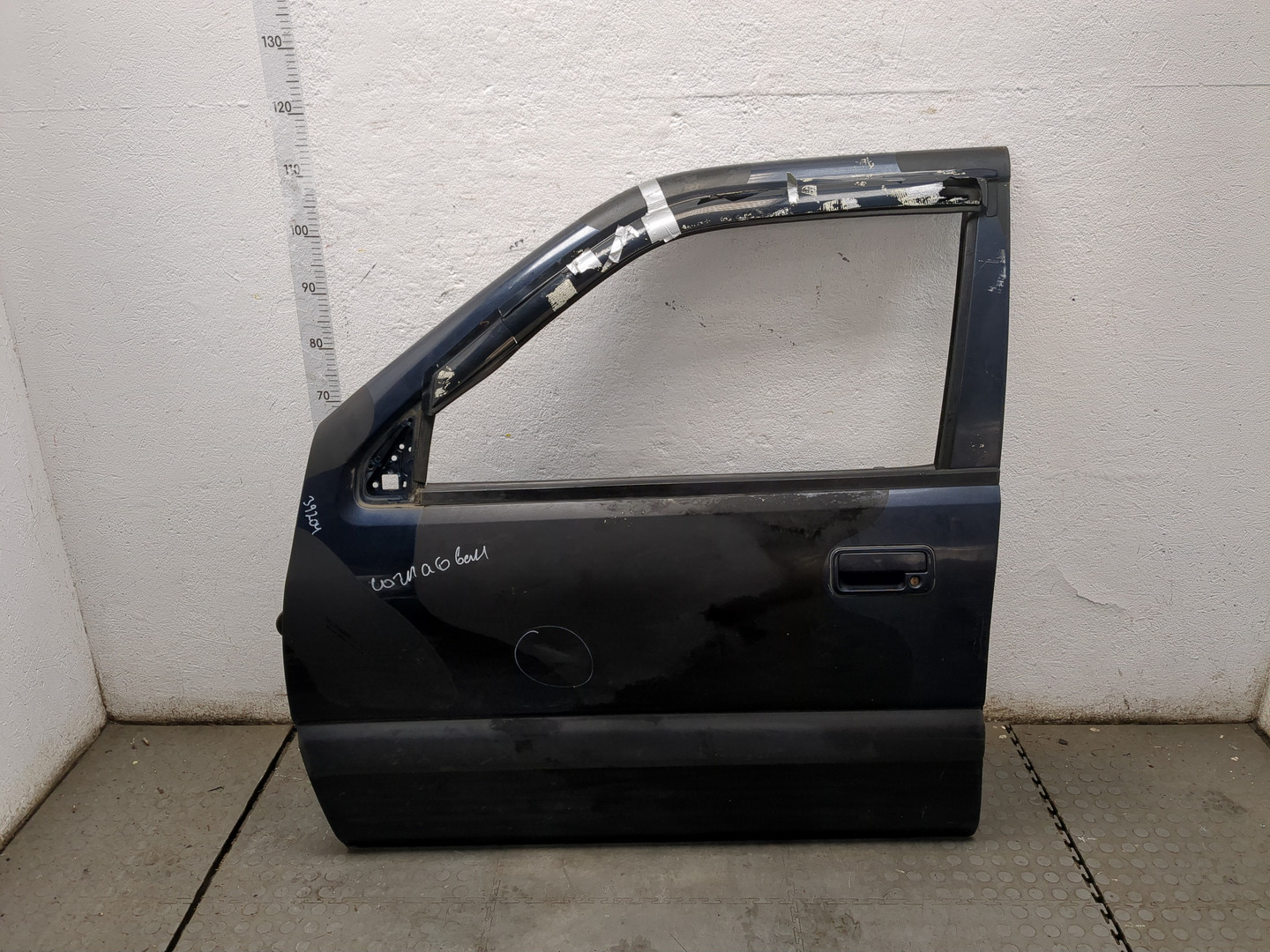 Дверь передняя левая