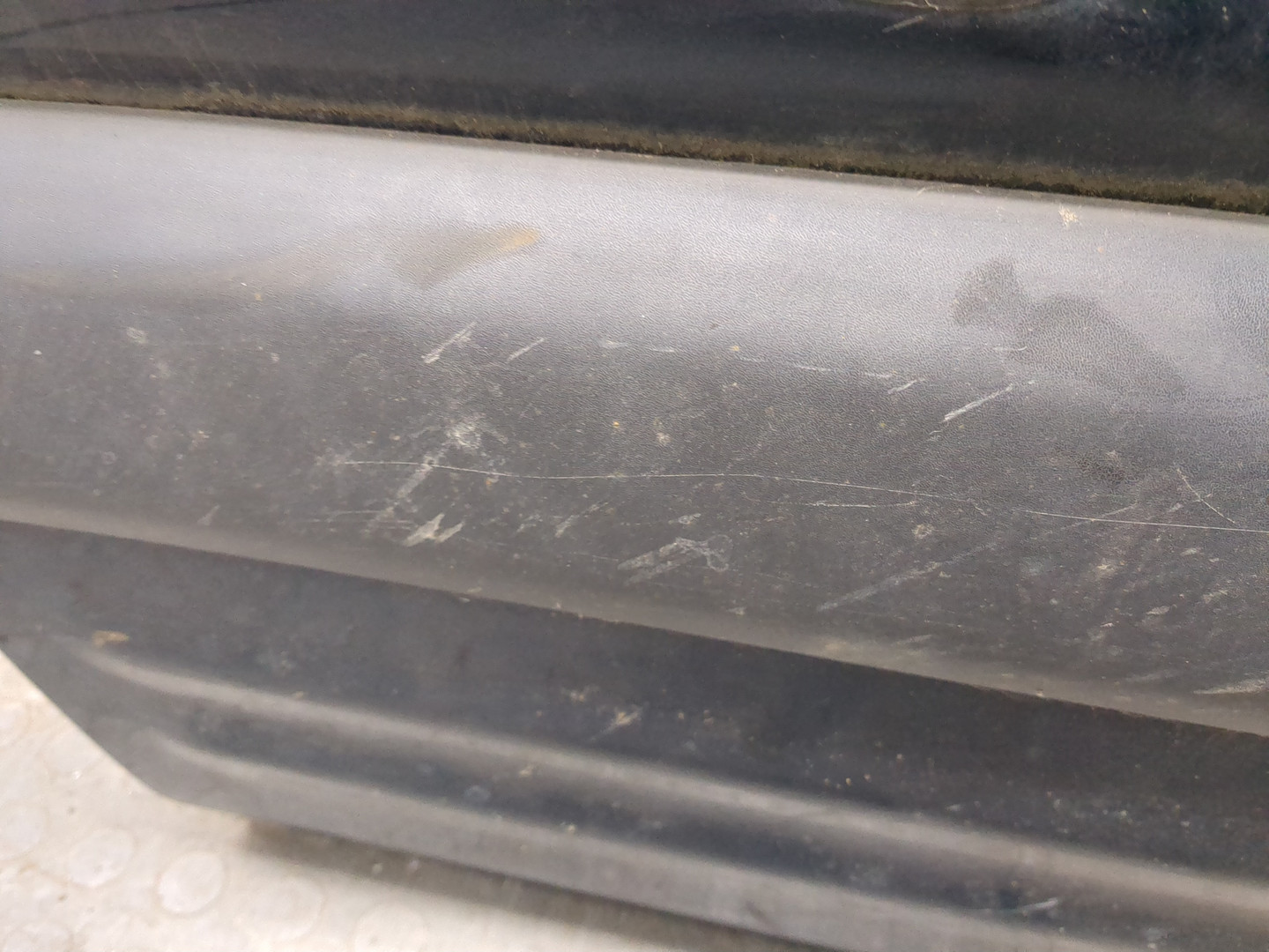 Дверь передняя левая