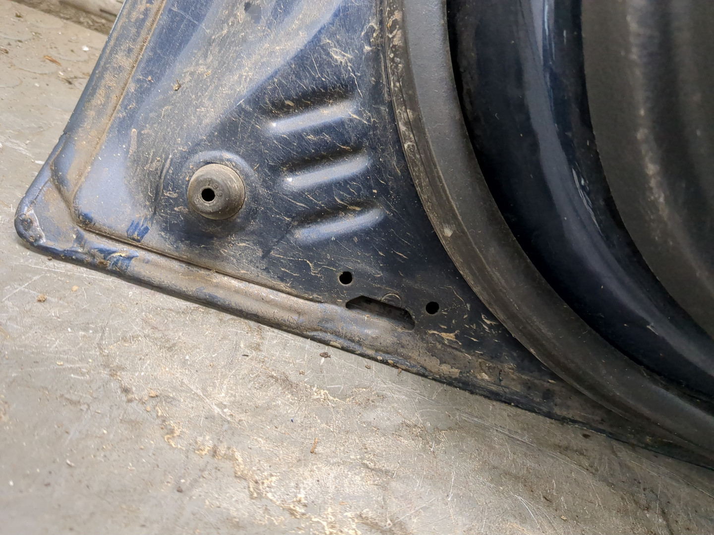 Дверь передняя левая