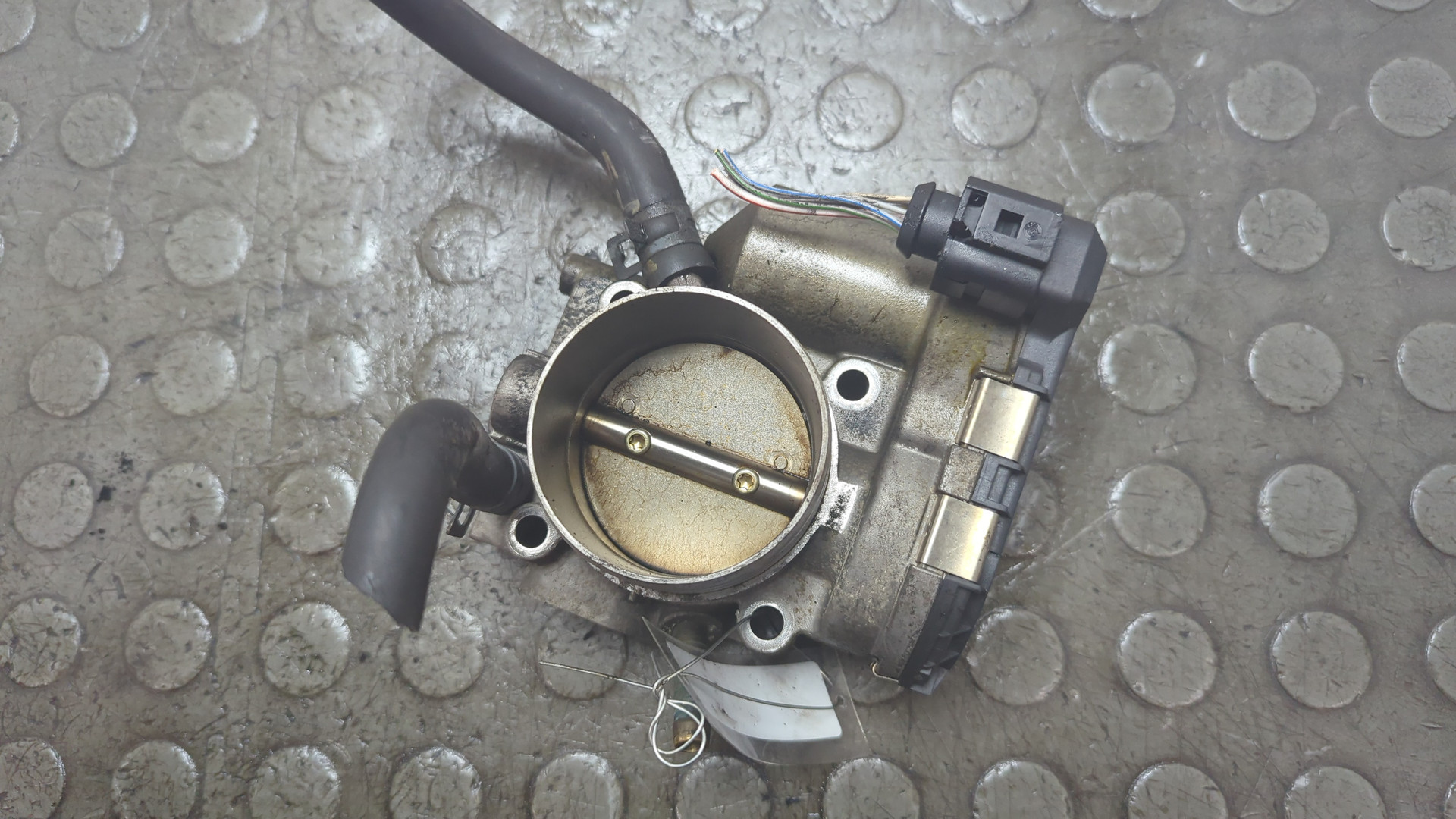 Заслонка дроссельная электрическая