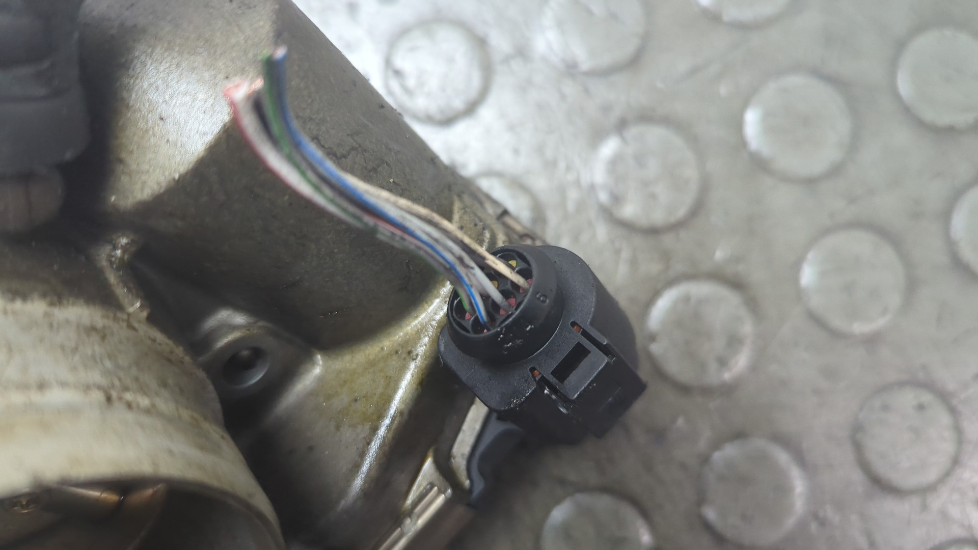 Заслонка дроссельная электрическая