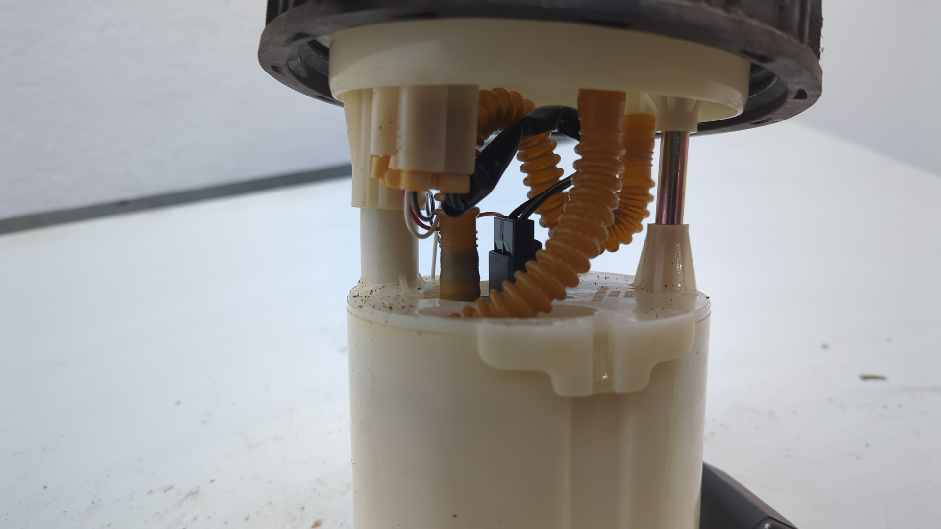 Насос топливный электрический