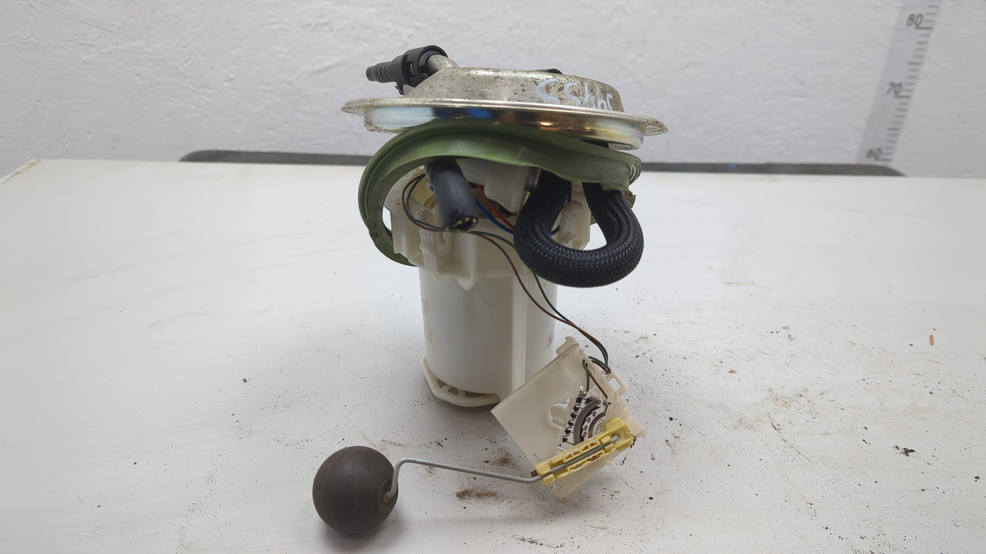 Насос топливный электрический