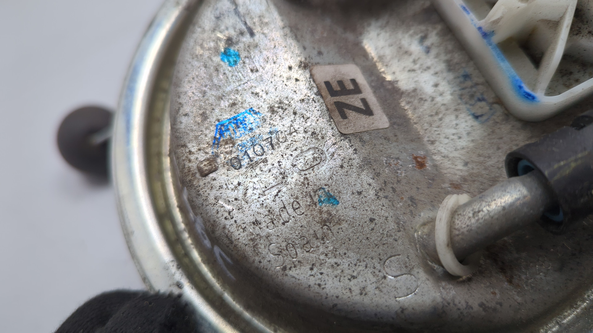 Насос топливный электрический