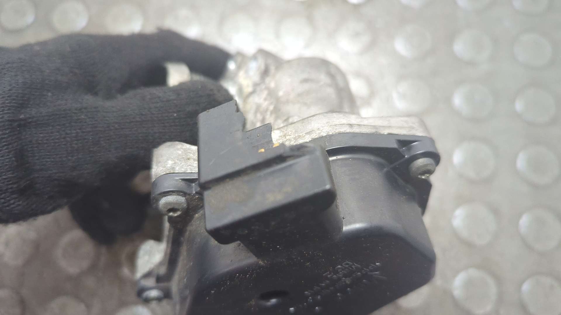 Заслонка дроссельная электрическая