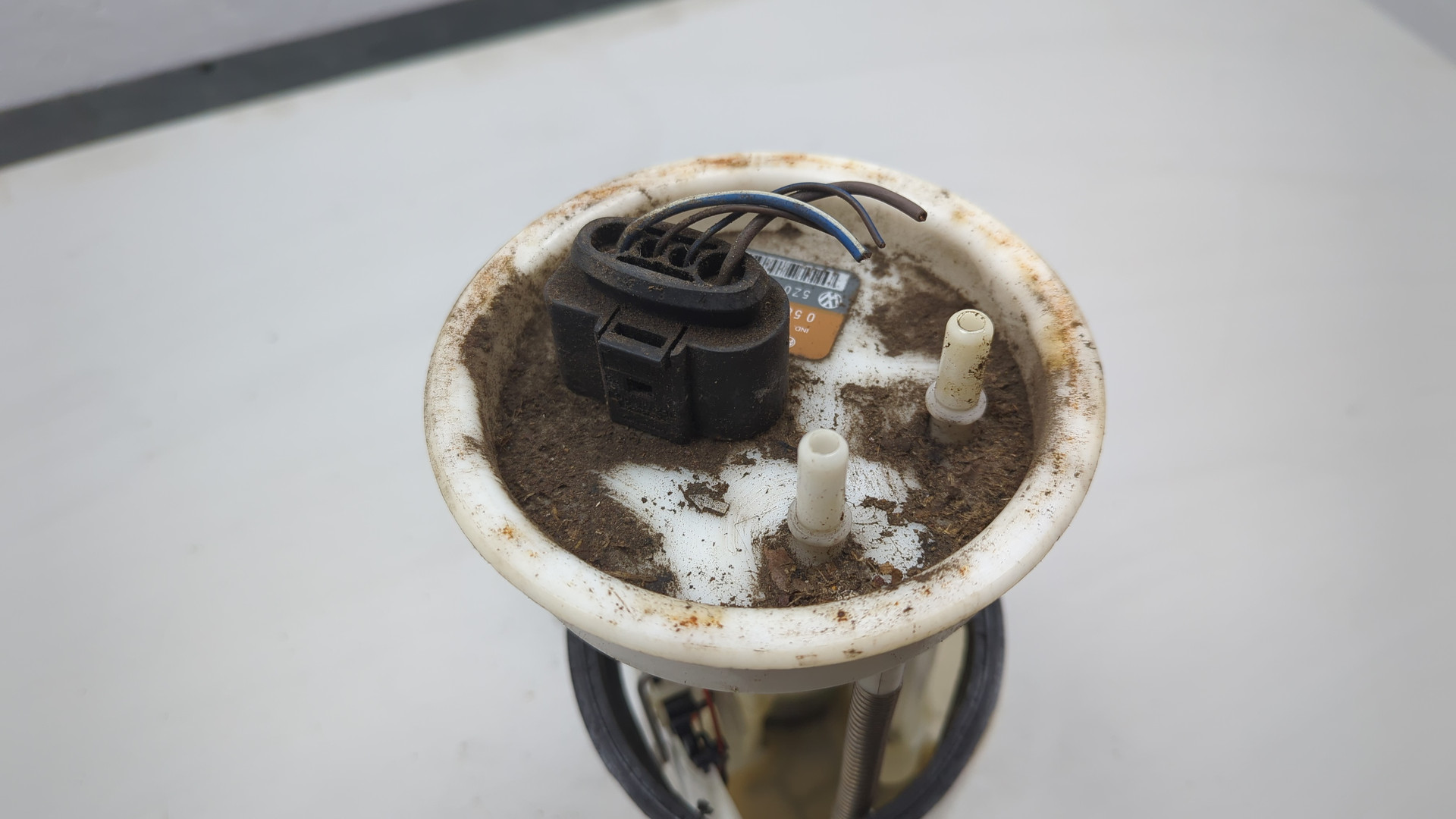 Насос топливный электрический