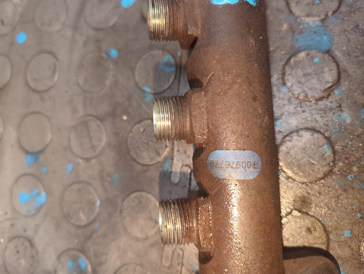 Рейка топливная (рампа)