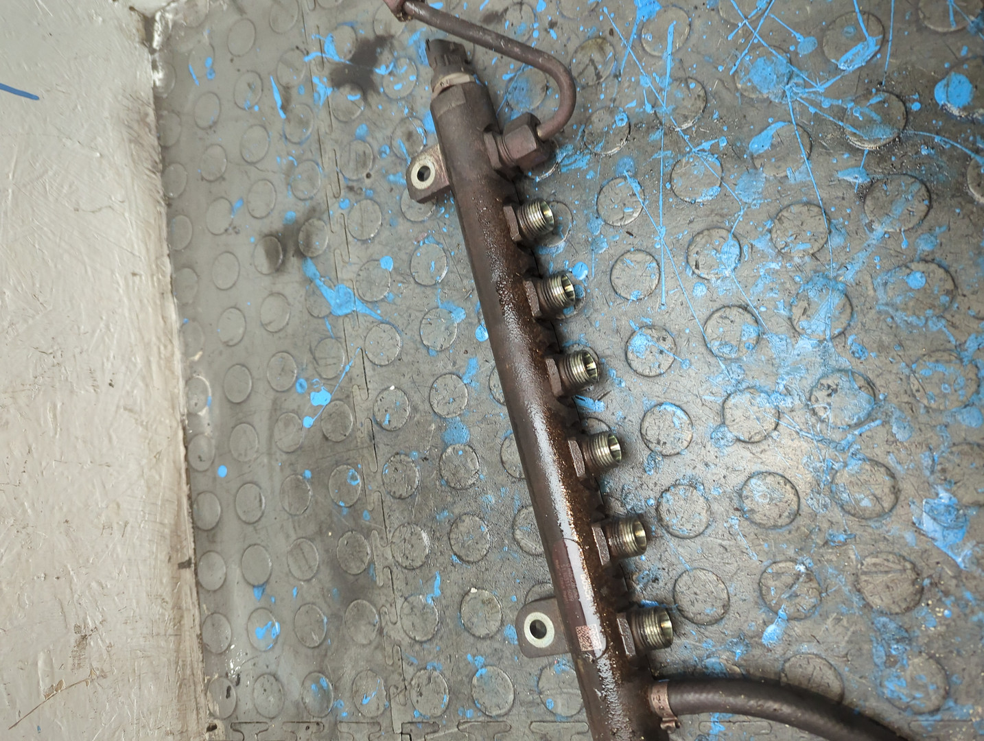 Рейка топливная (рампа)