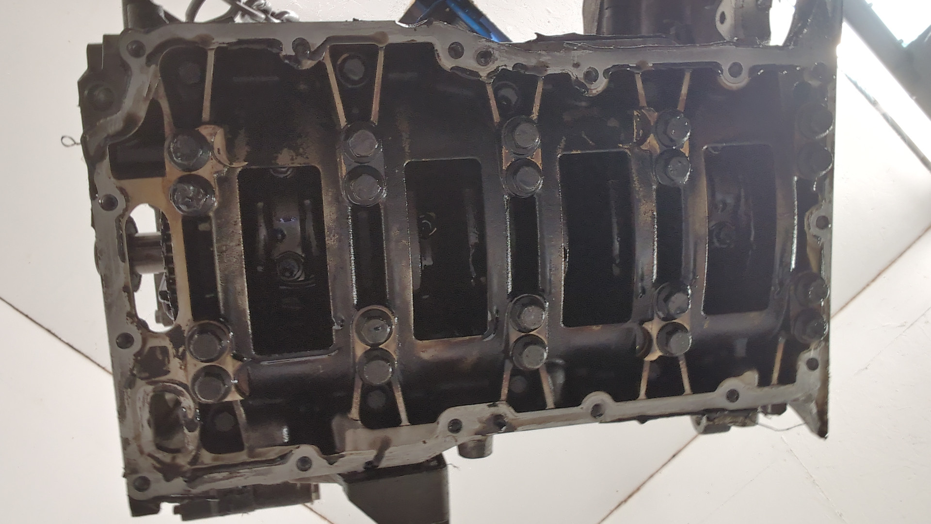 Блок двигателя