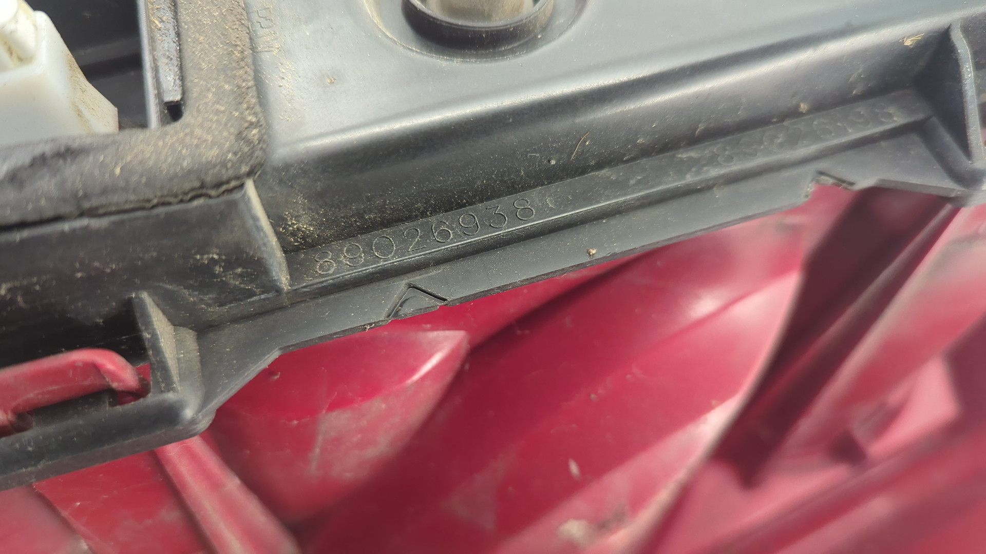 Фонарь задний правый