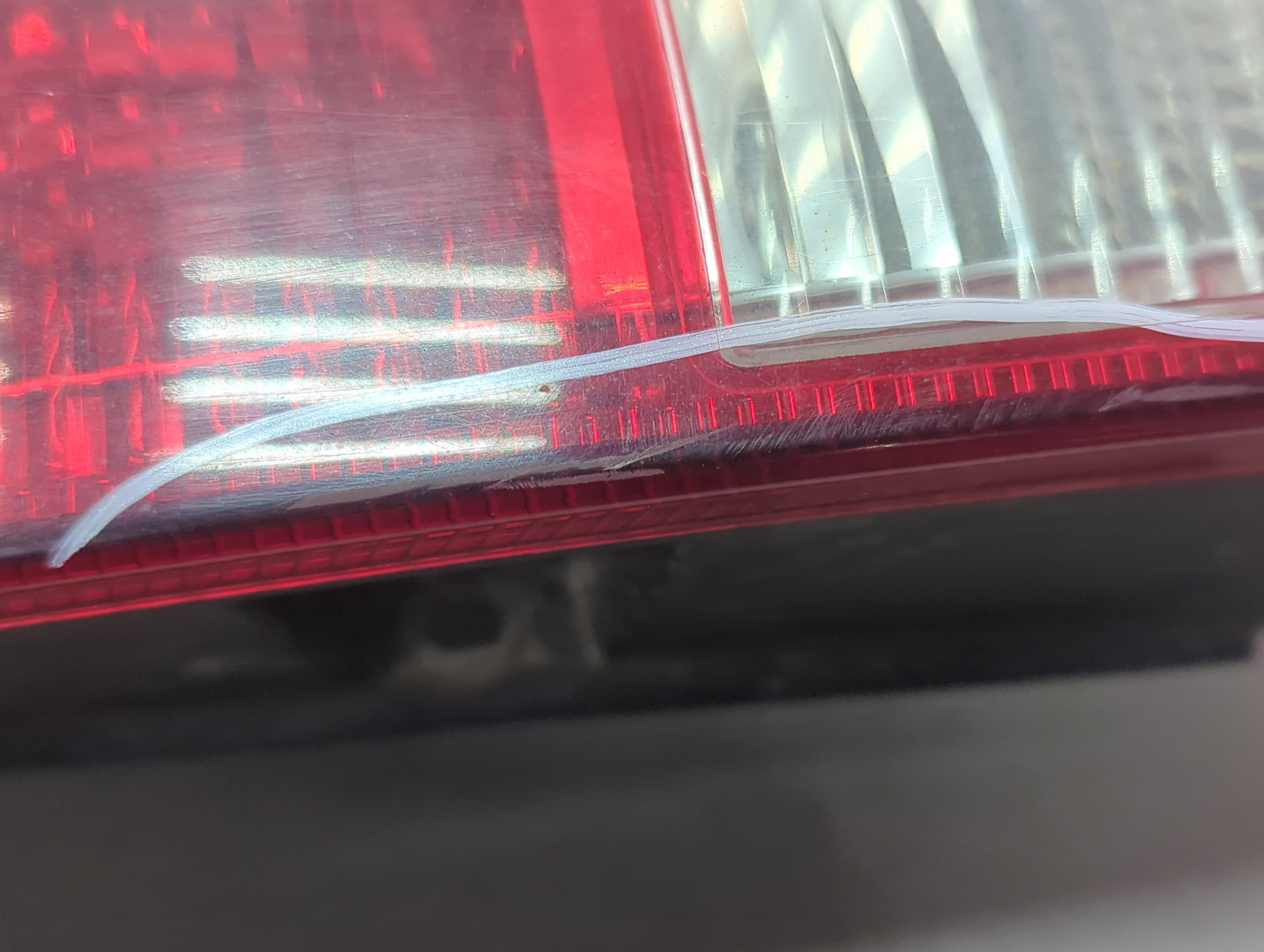 Фонарь задний правый