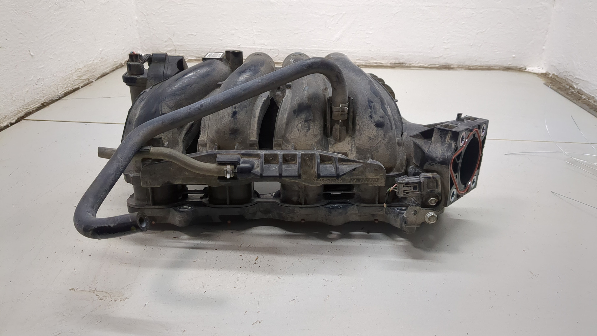 Коллектор впускной