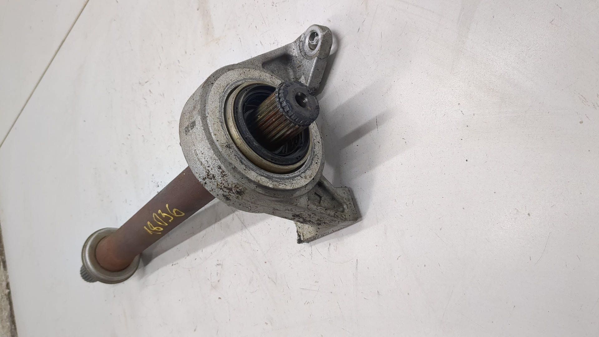 Полуось передняя правая