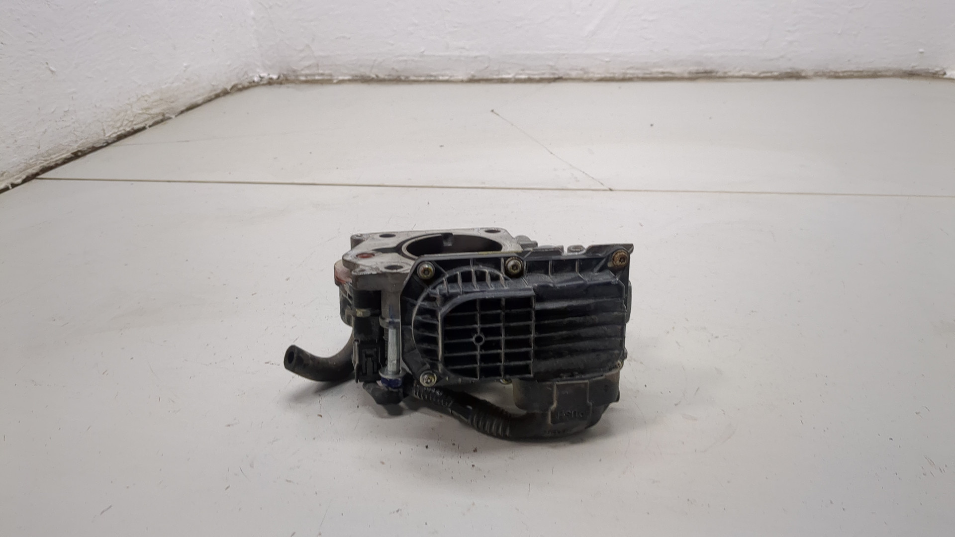 Заслонка дроссельная электрическая