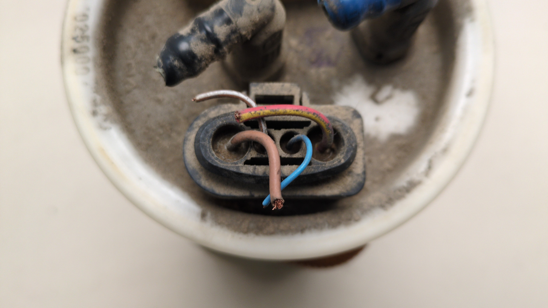 Насос топливный электрический