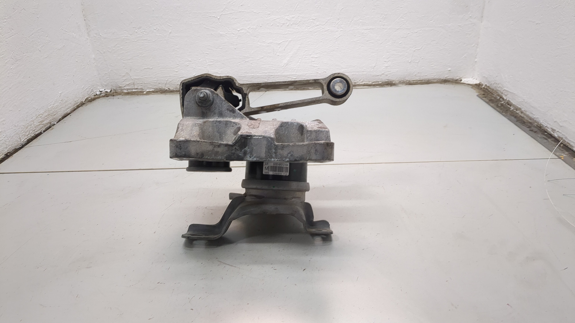 Опора двигателя