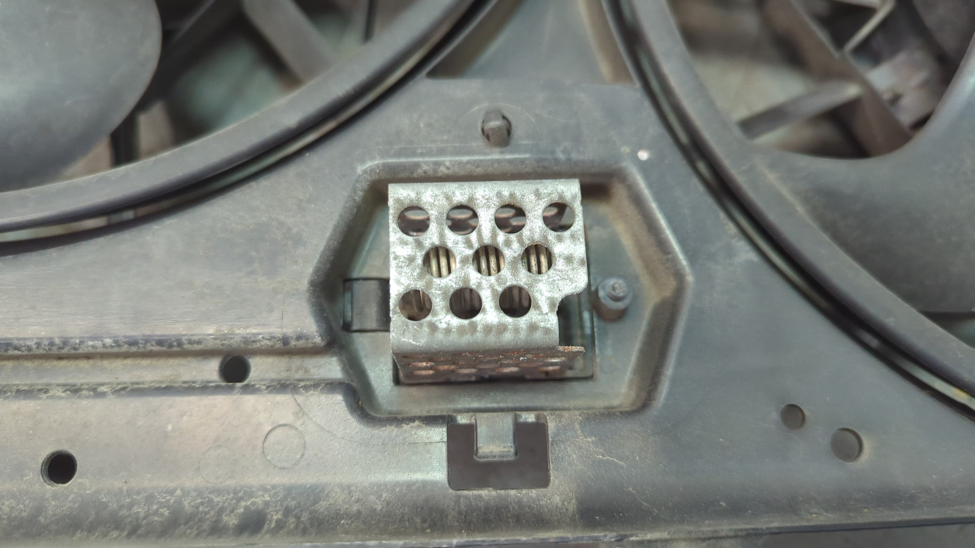 Вентилятор радиатора