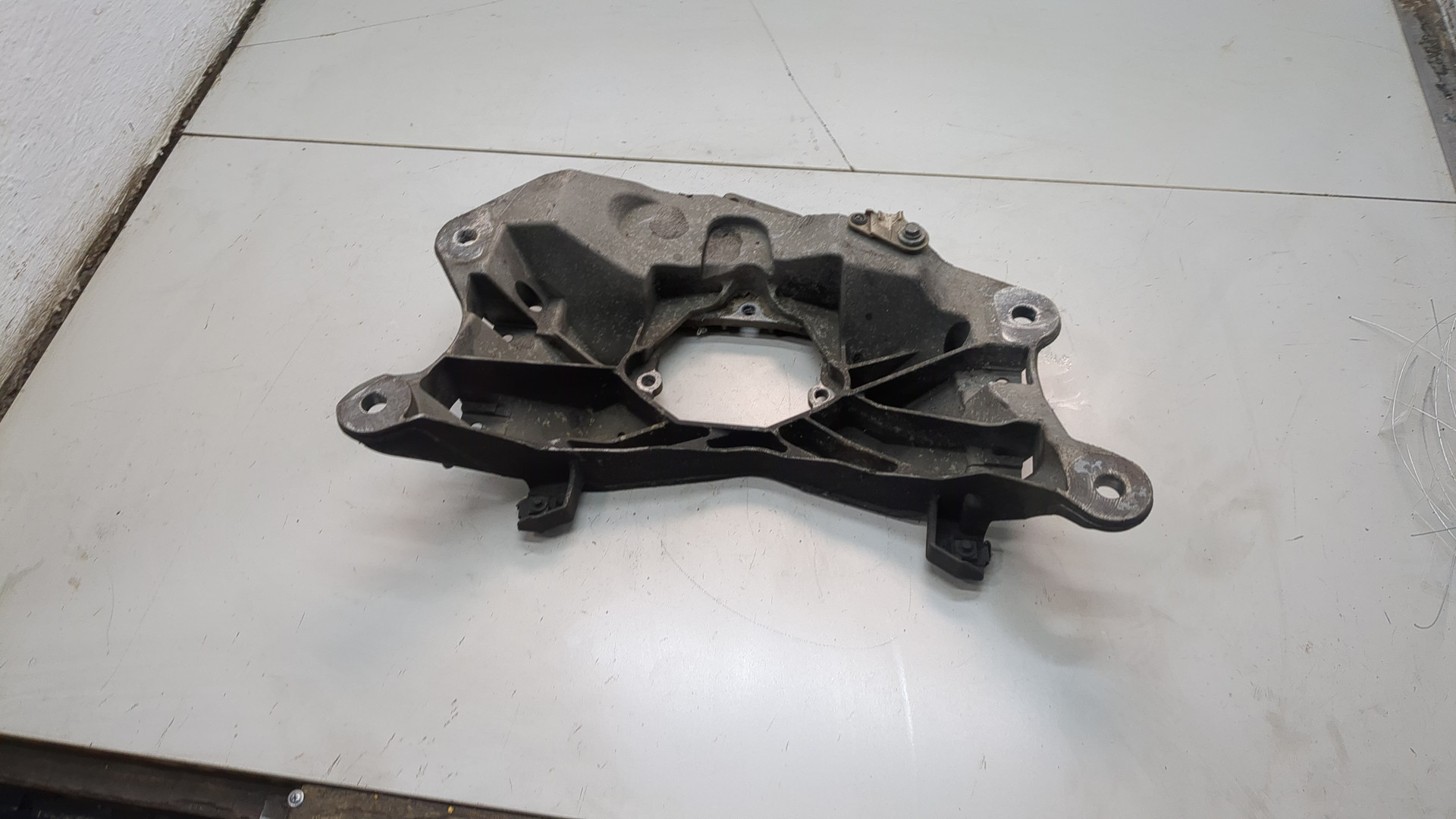 Кронштейн КПП