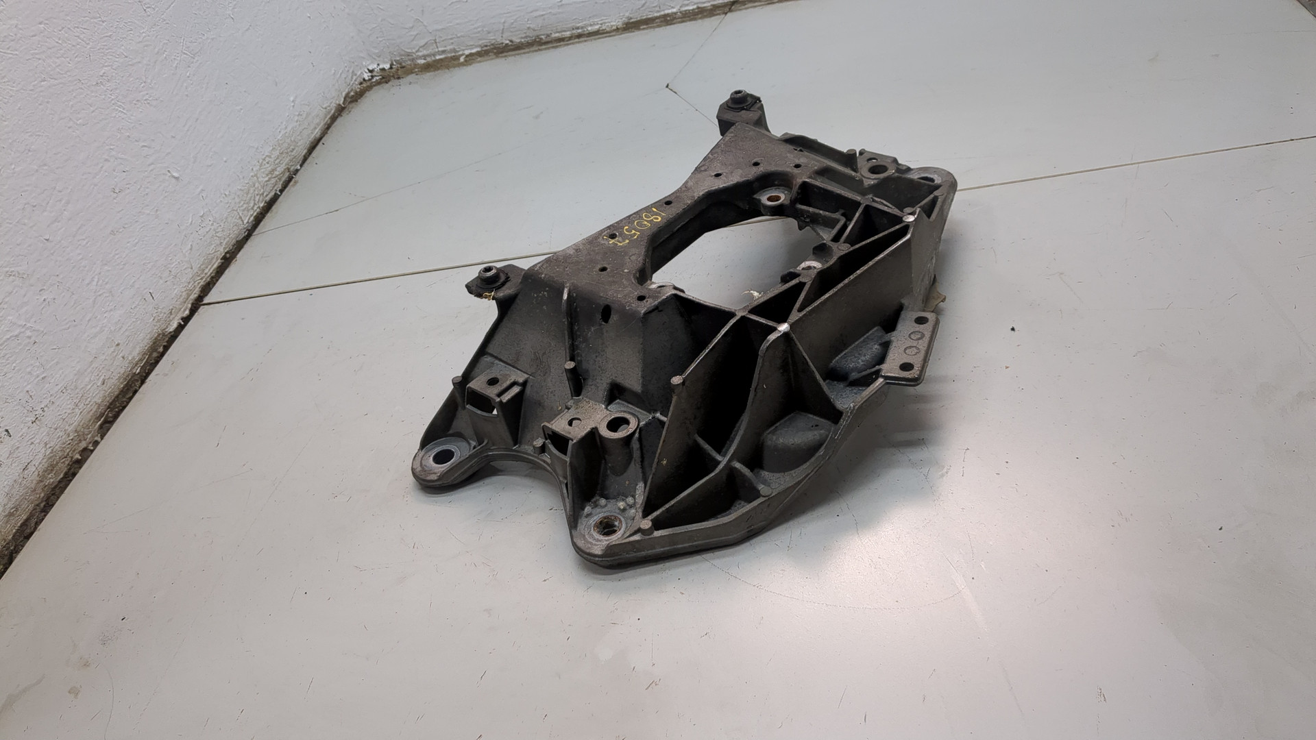 Кронштейн КПП