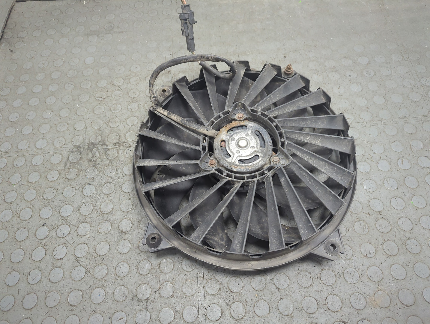 Вентилятор радиатора