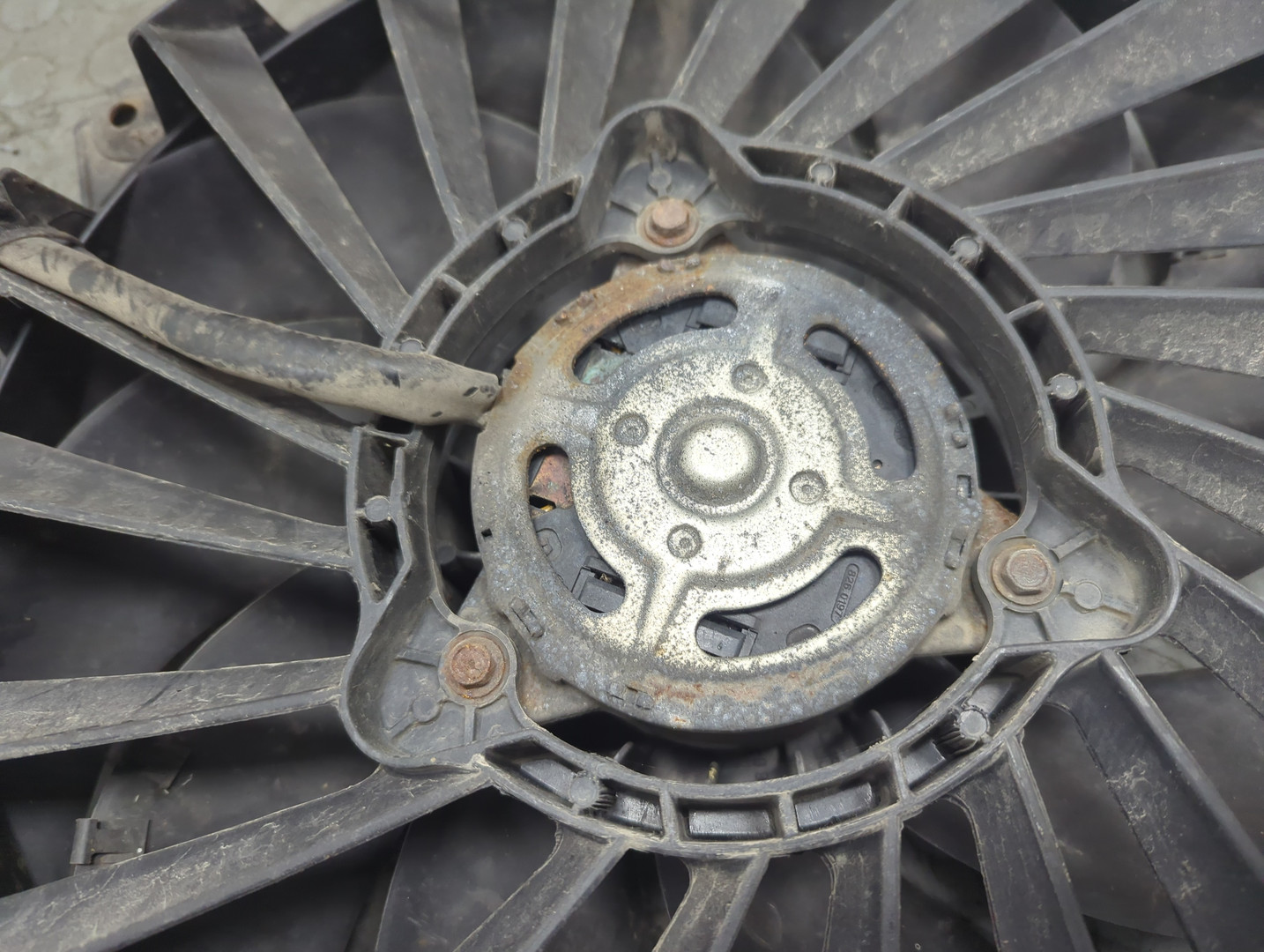 Вентилятор радиатора