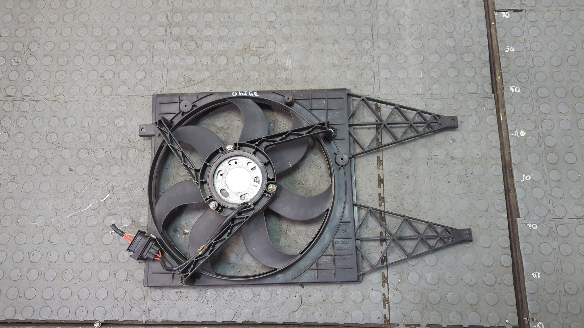 Вентилятор радиатора