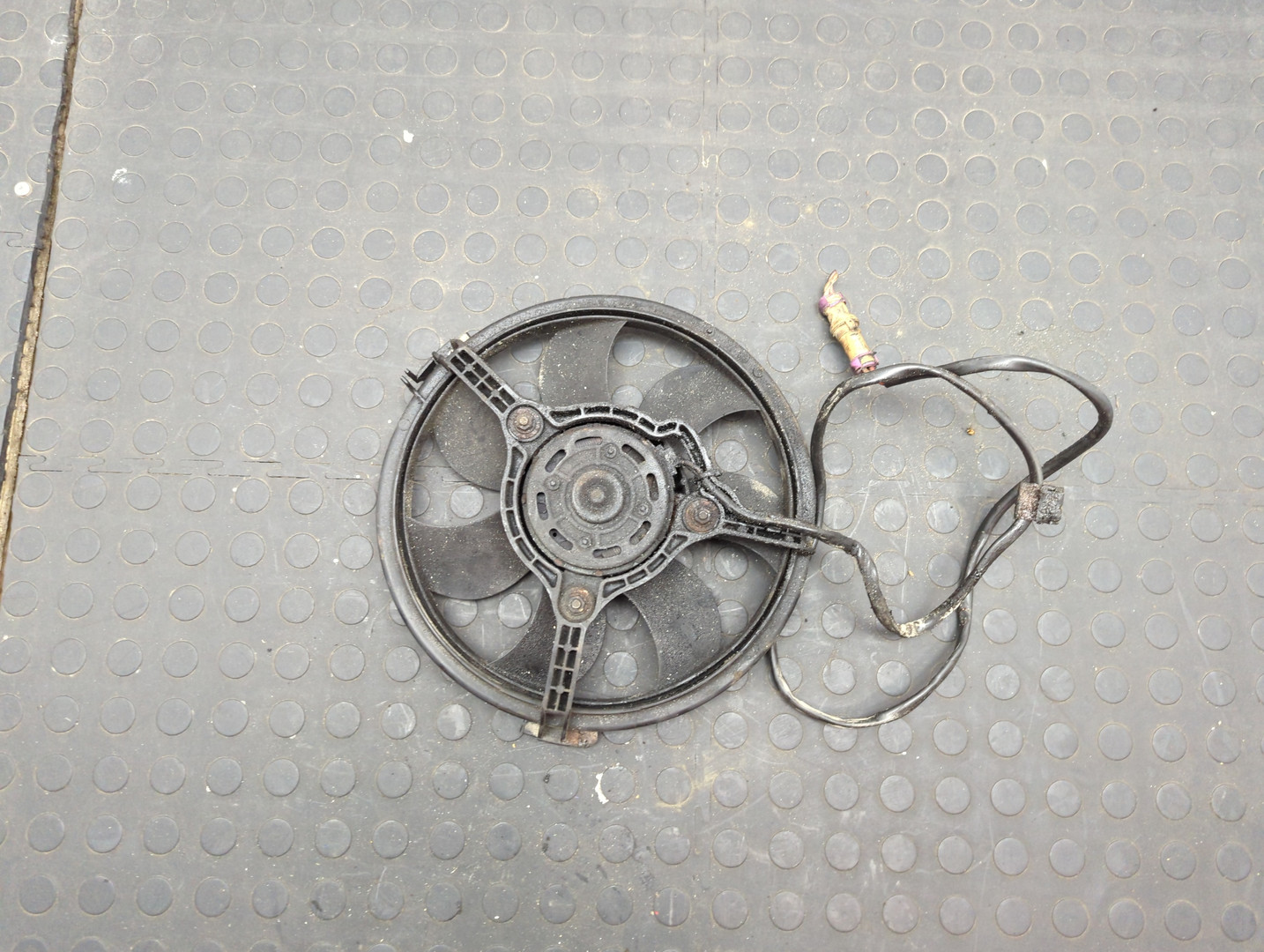 Вентилятор радиатора