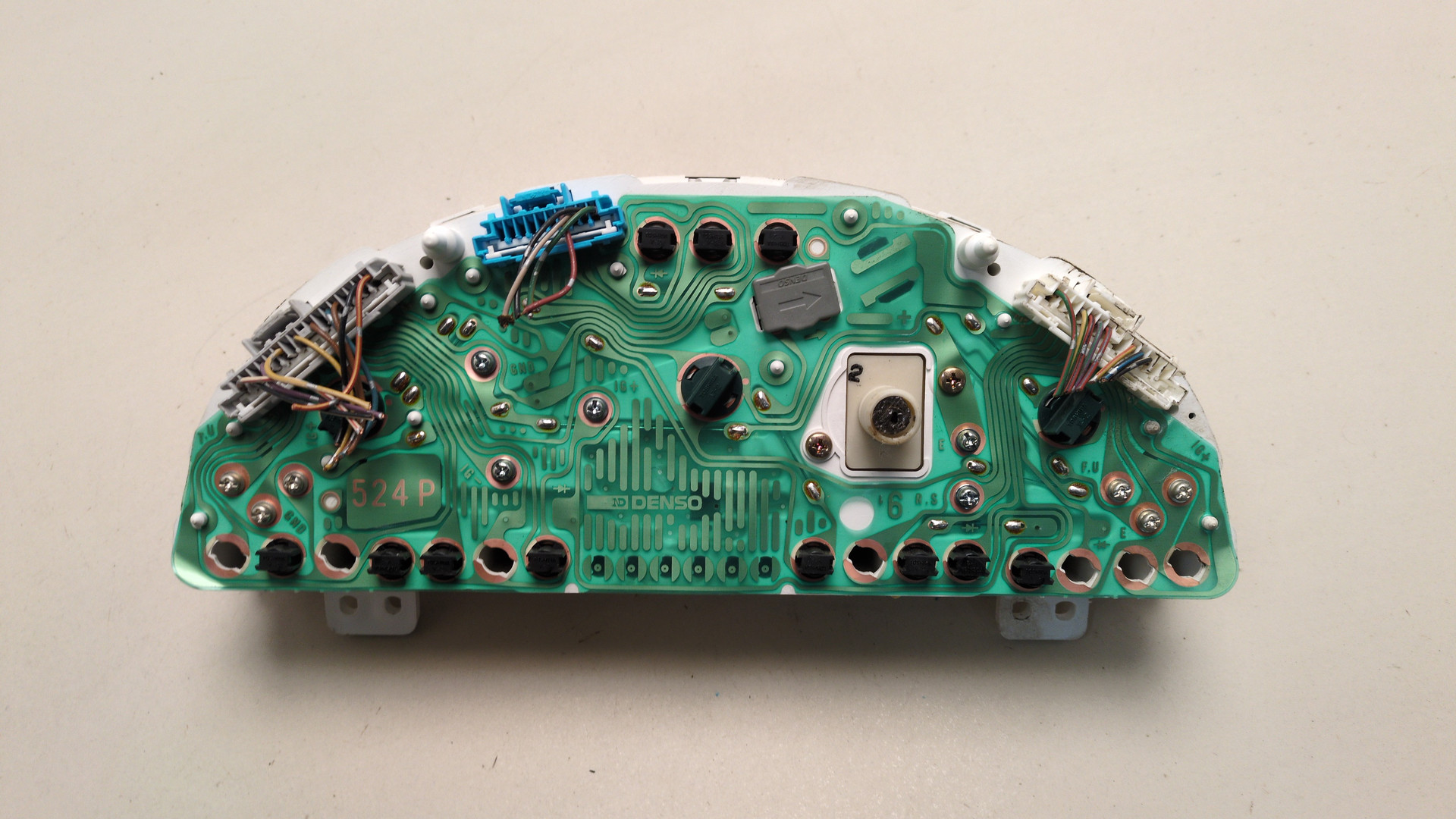 Панель приборов